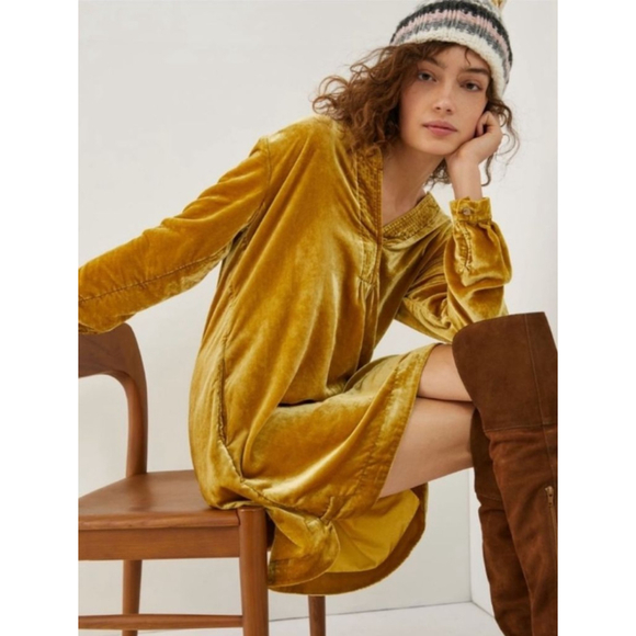 Women's Anthropologie Mustard Velvet Long Sleeve Dress XS (Oversized) - Picture 5 of 11